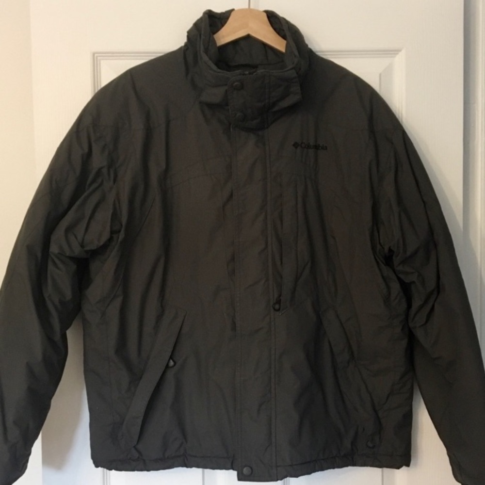 Men’s Columbia 4 Season Waterproof Winter Jacket (EUC)